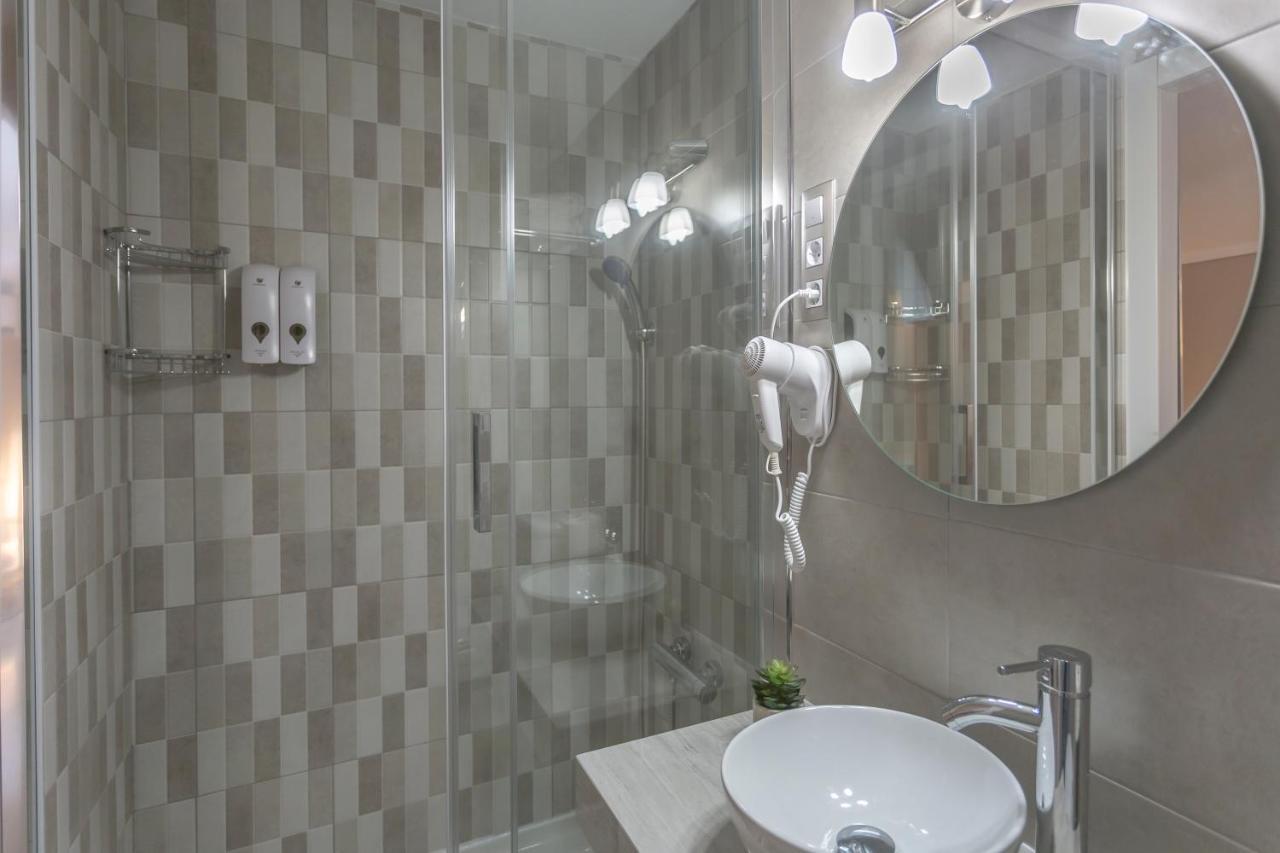 Francos 3 Sevilla Urban Apartment Ngoại thất bức ảnh