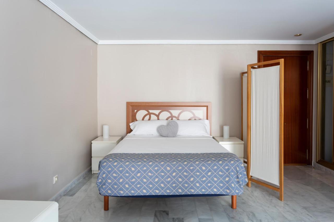 Francos 3 Sevilla Urban Apartment Ngoại thất bức ảnh