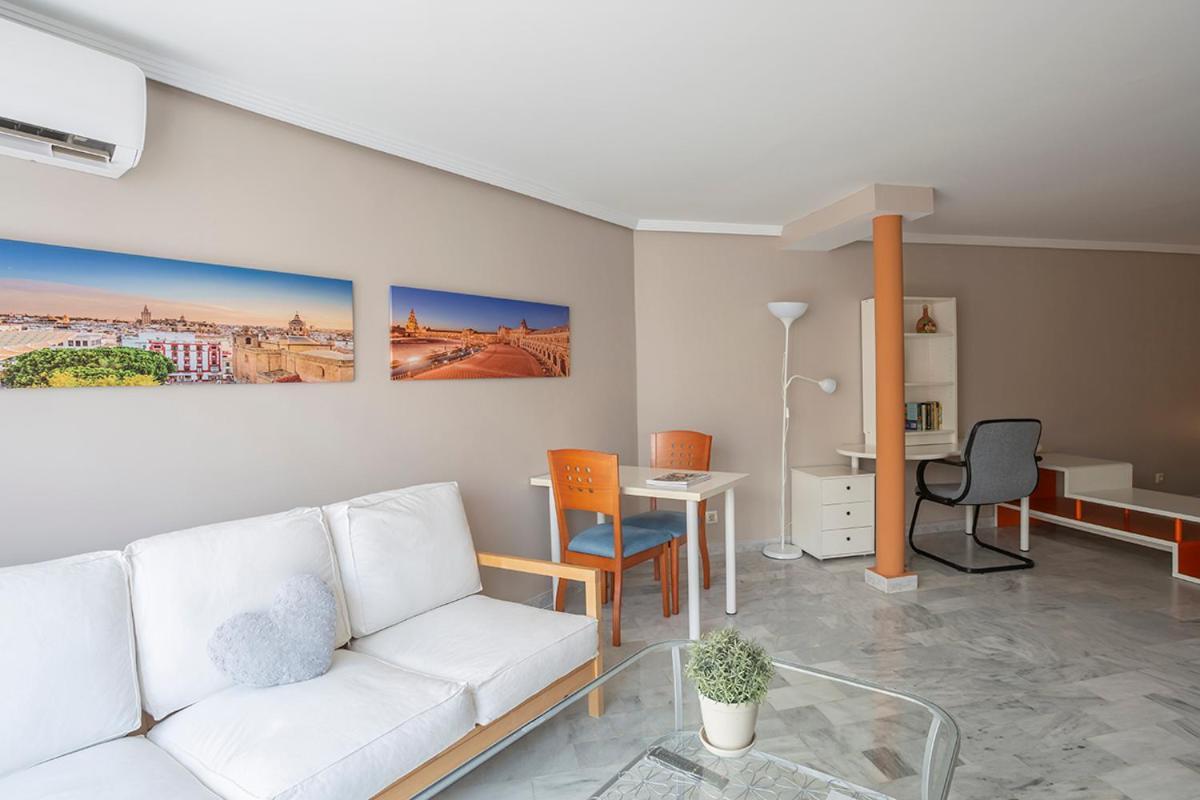 Francos 3 Sevilla Urban Apartment Ngoại thất bức ảnh
