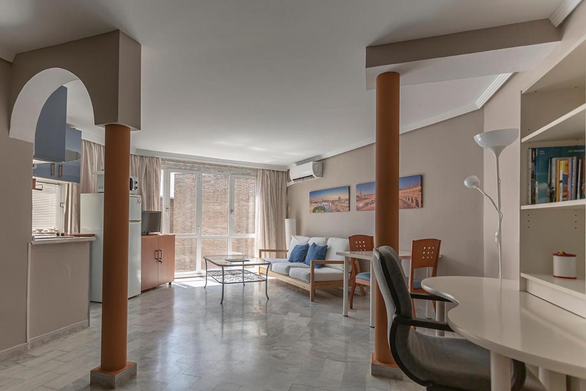 Francos 3 Sevilla Urban Apartment Ngoại thất bức ảnh
