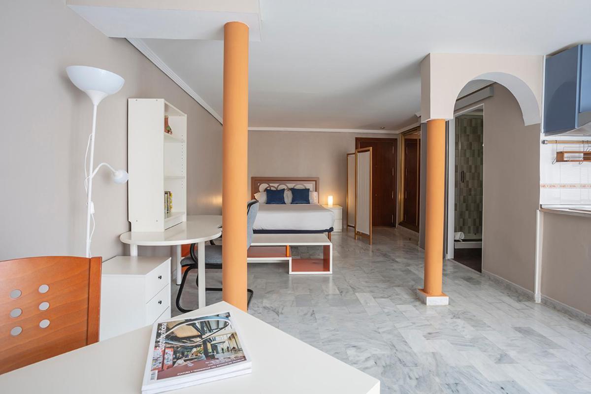 Francos 3 Sevilla Urban Apartment Ngoại thất bức ảnh