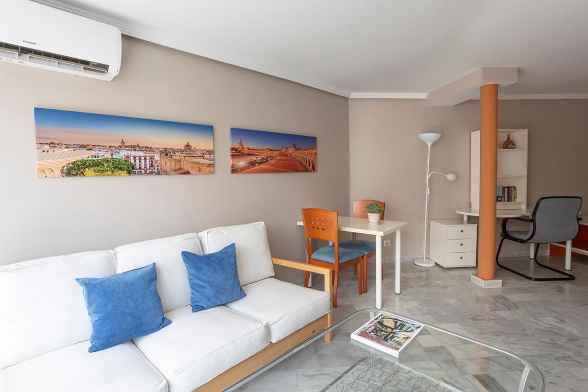 Francos 3 Sevilla Urban Apartment Ngoại thất bức ảnh