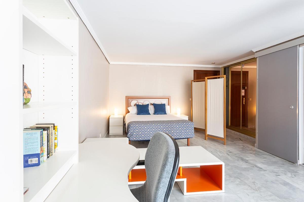 Francos 3 Sevilla Urban Apartment Ngoại thất bức ảnh