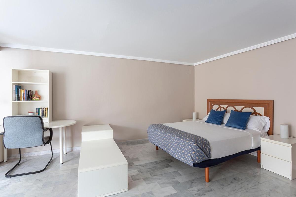 Francos 3 Sevilla Urban Apartment Ngoại thất bức ảnh